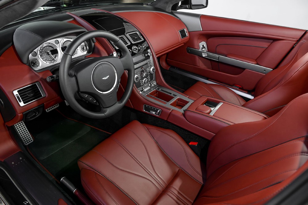 2014 Aston Martin DB9 Image 3