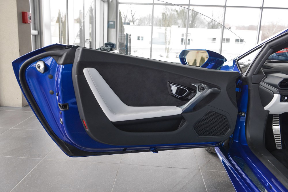 2015 Lamborghini Huracan Image 18