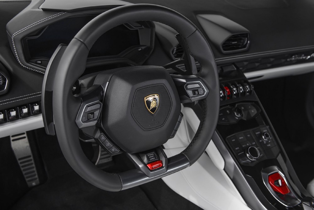 2015 Lamborghini Huracan Image 6