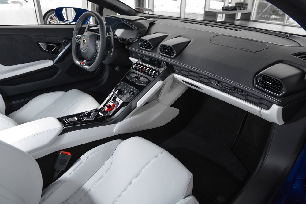 2015 Lamborghini Huracan Image 8