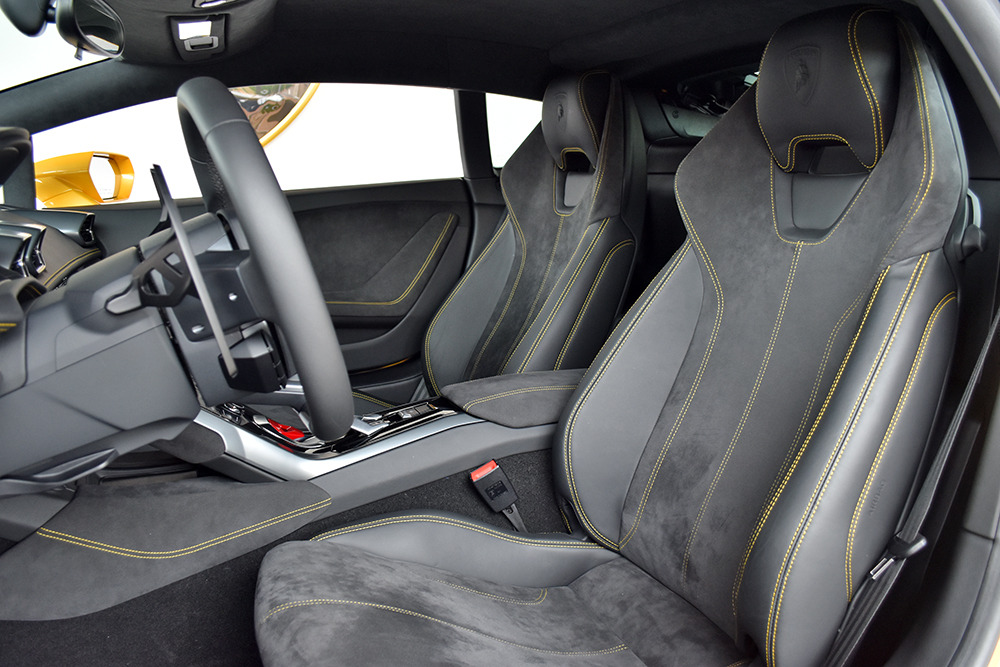 2015 Lamborghini Huracan Image 10