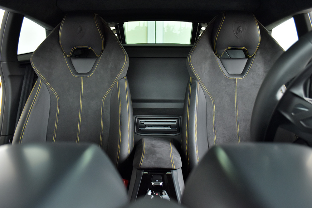 2015 Lamborghini Huracan Image 11