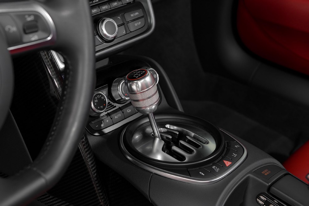 2011 Audi R8 Image 19
