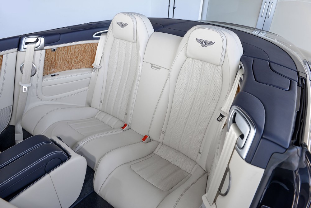 2015 Bentley Continental GT Convertible Image 13