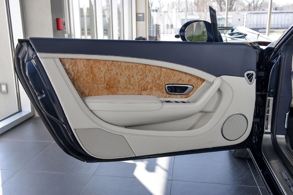 2015 Bentley Continental GT Convertible Image 20