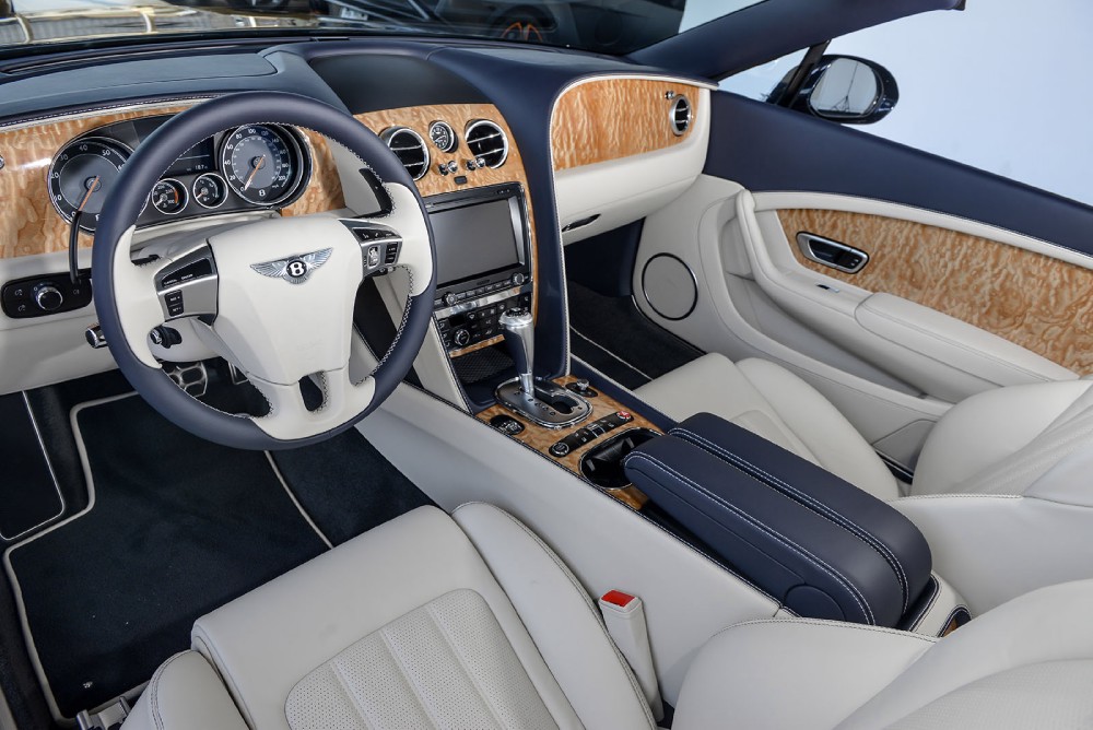 2015 Bentley Continental GT Convertible Image 3