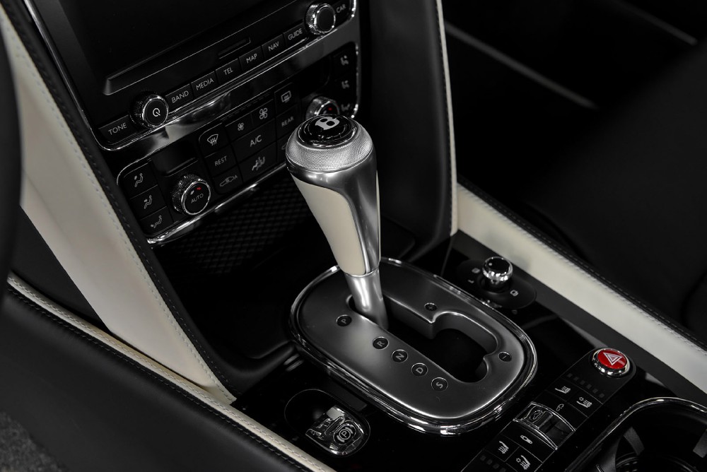 2015 Bentley Continental GT Speed Convertible Image 9