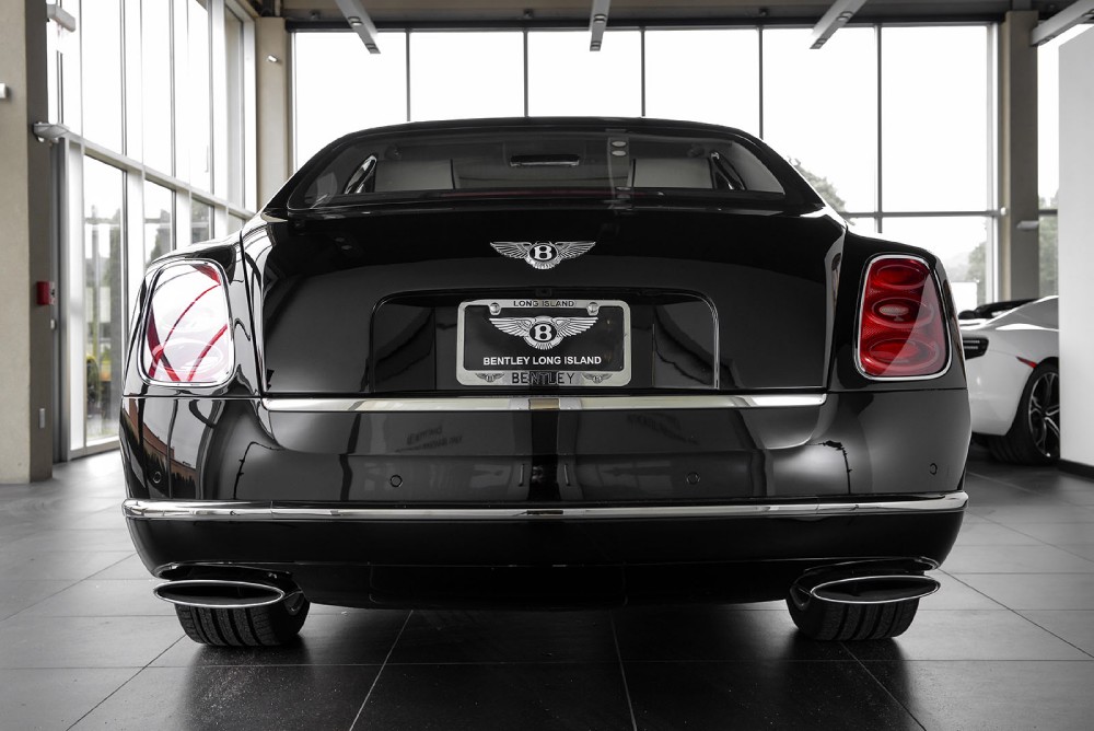 2016 Bentley Mulsanne Image 12
