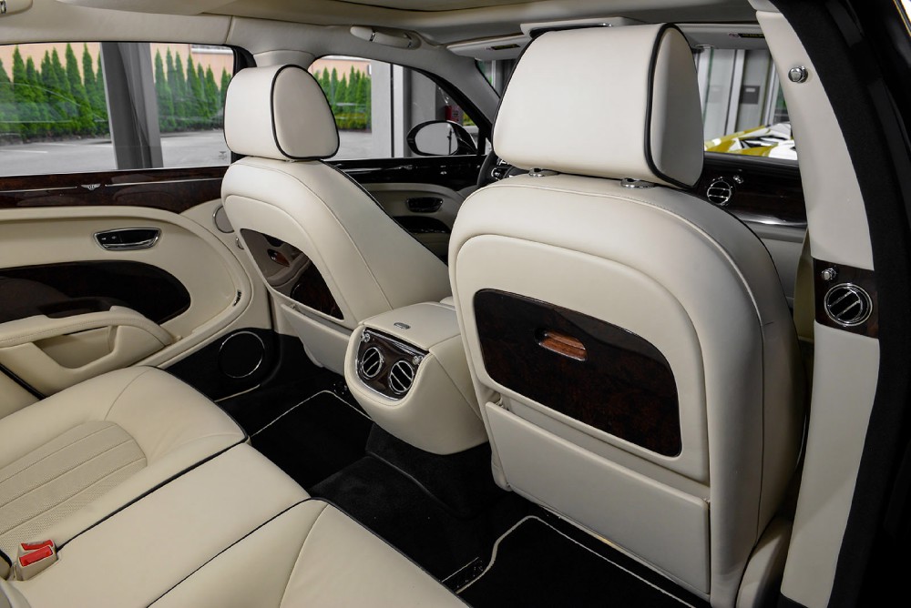 2016 Bentley Mulsanne Image 21