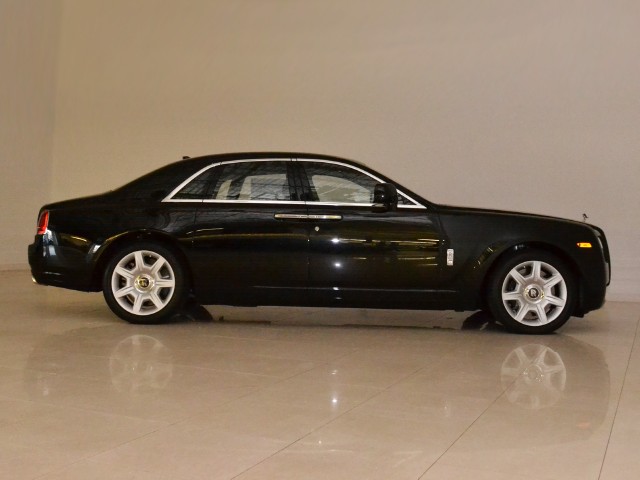 2011 Rolls-Royce Ghost Image 10