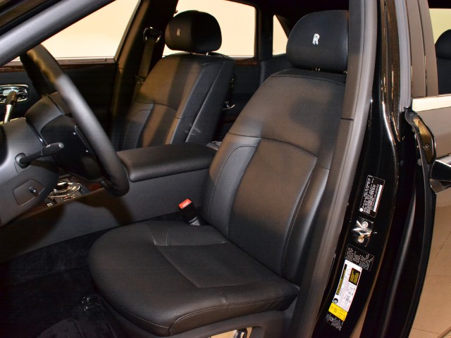 2011 Rolls-Royce Ghost Image 14