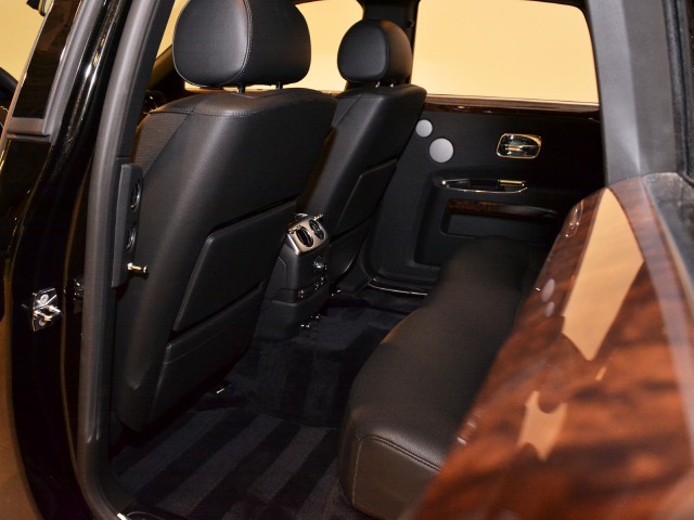 2011 Rolls-Royce Ghost Image 18
