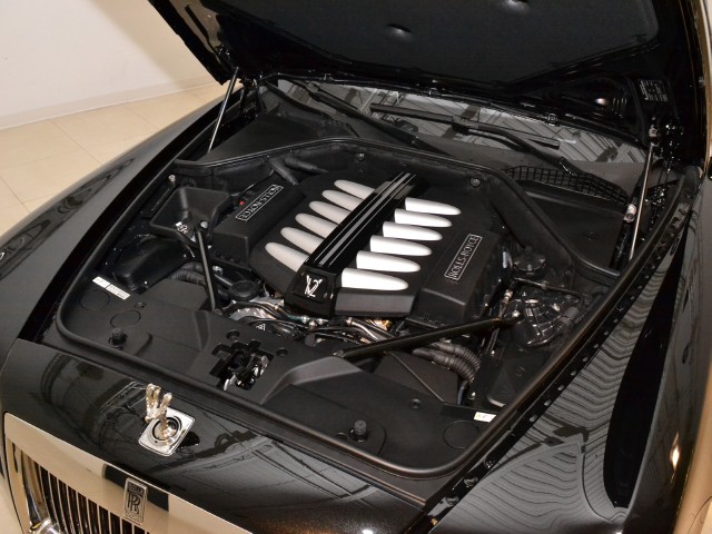 2011 Rolls-Royce Ghost Image 27