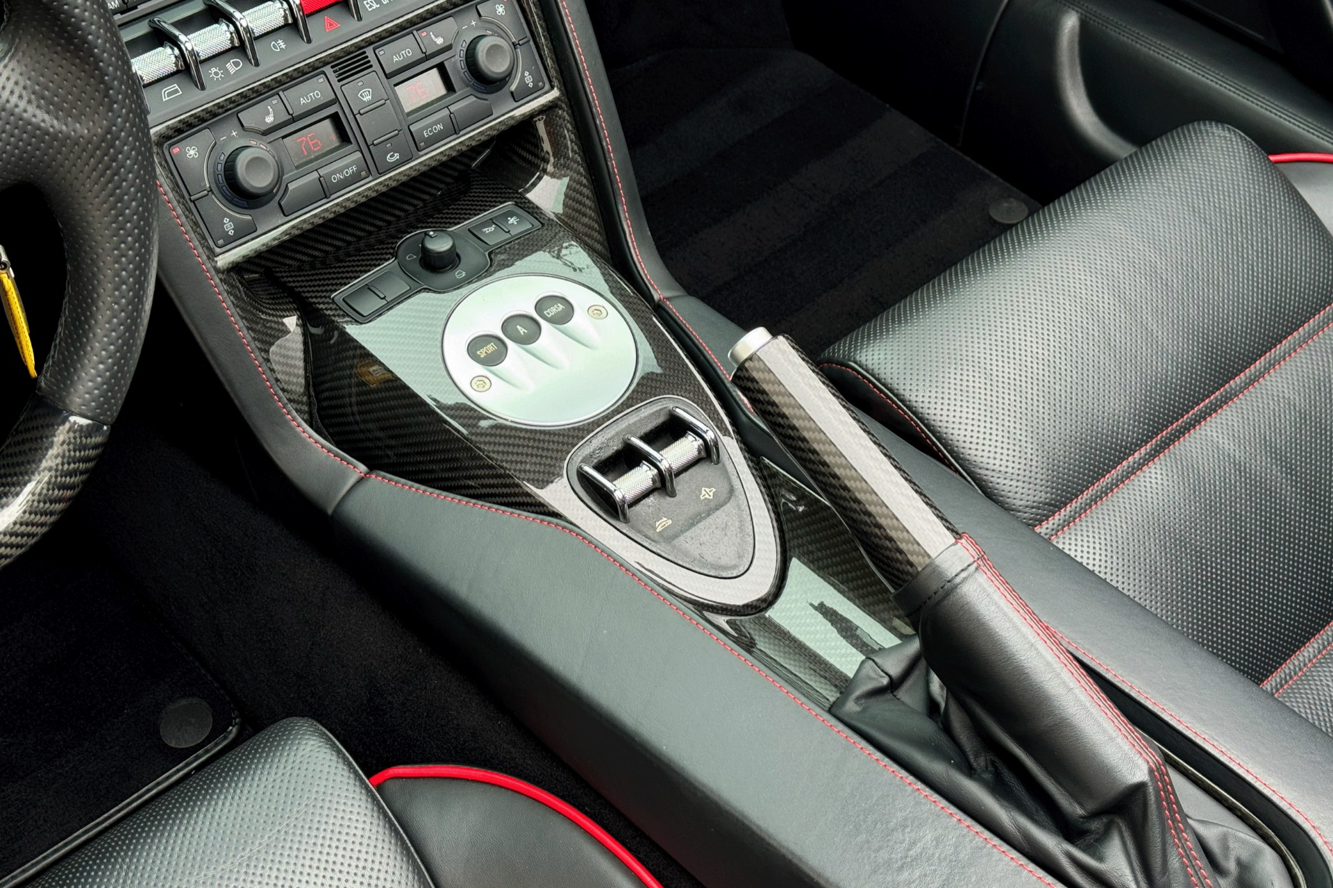 2013 Lamborghini Gallardo Image 12