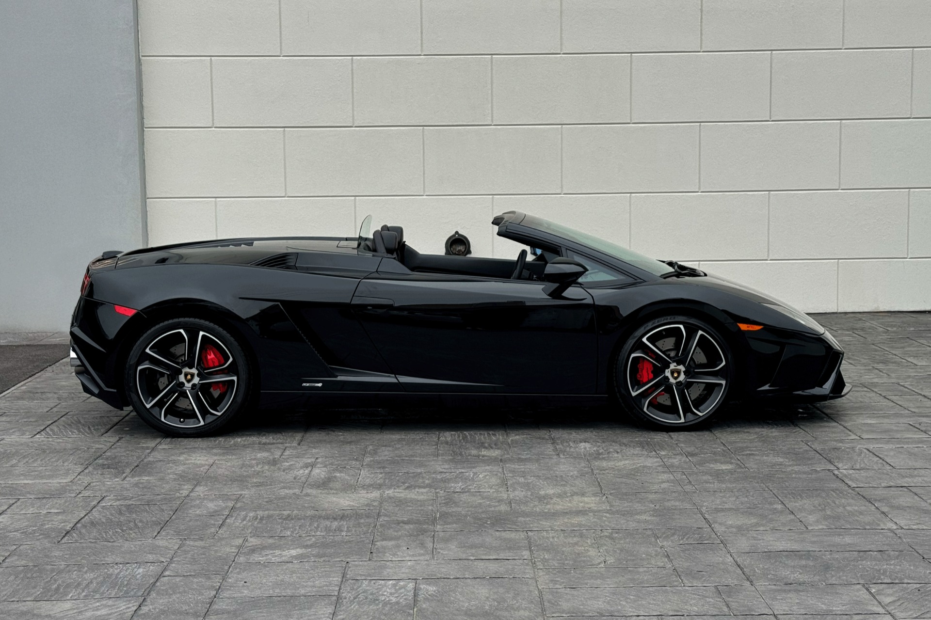 2013 Lamborghini Gallardo Image 19