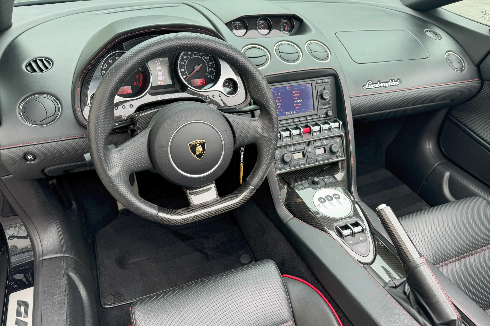 2013 Lamborghini Gallardo Image 3