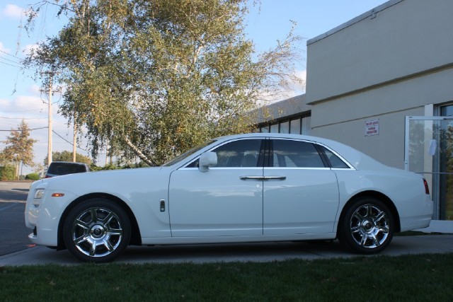 2011 Rolls-Royce Ghost Image 18