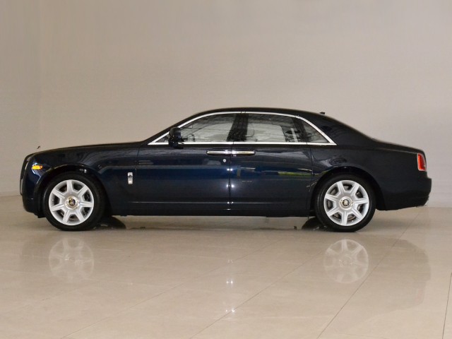 2011 Rolls-Royce Ghost Image 11