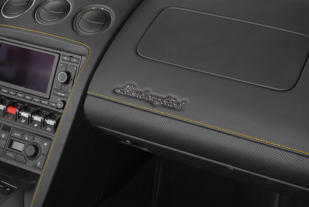 2010 Lamborghini Gallardo Image 31