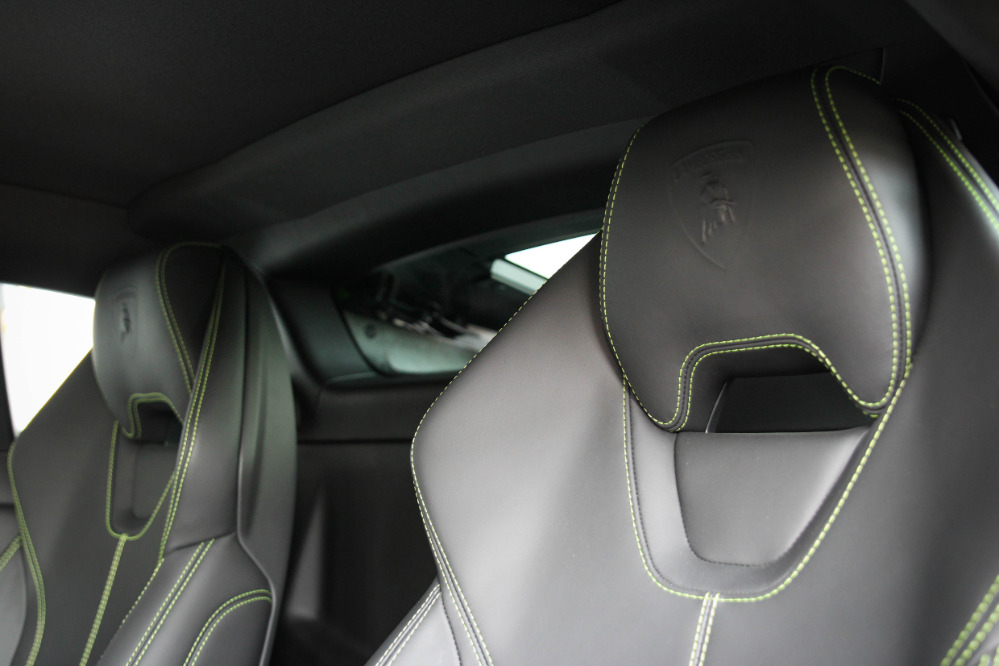 2015 Lamborghini Huracan Image 11