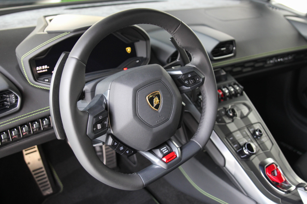 2015 Lamborghini Huracan Image 8