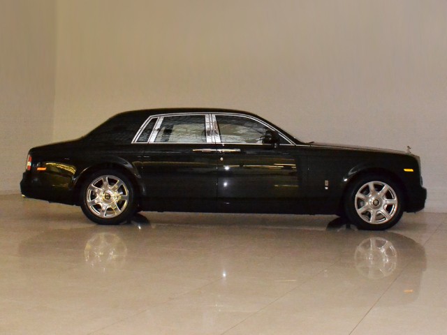 2011 Rolls-Royce Phantom Image 10