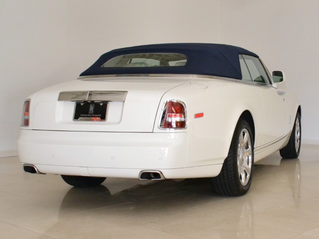2011 Rolls-Royce Phantom Drophead Coupe Image 18
