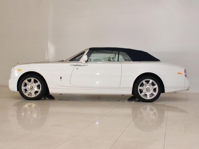 2011 Rolls-Royce Phantom Drophead Coupe Image 20