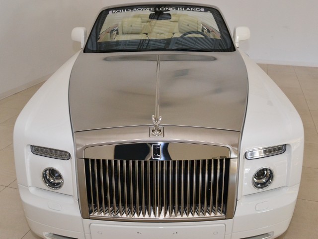 2011 Rolls-Royce Phantom Drophead Coupe Image 31