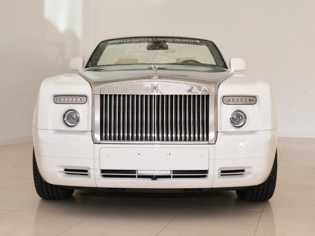 2011 Rolls-Royce Phantom Drophead Coupe Image 7