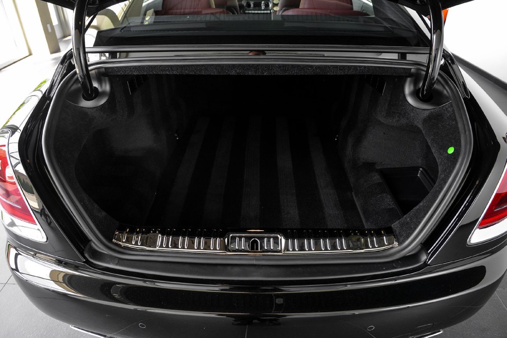 2015 Rolls-Royce Wraith Image 14