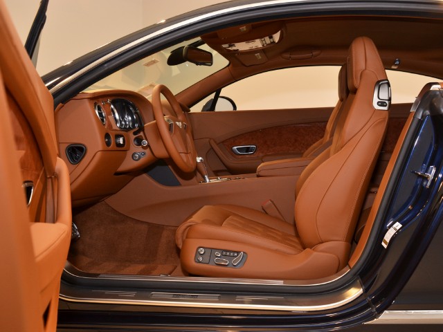 2012 Bentley Continental GT Image 13