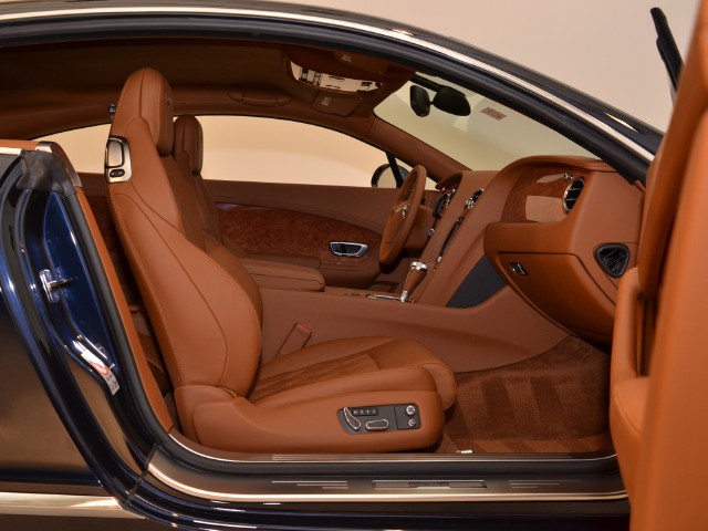2012 Bentley Continental GT Image 17