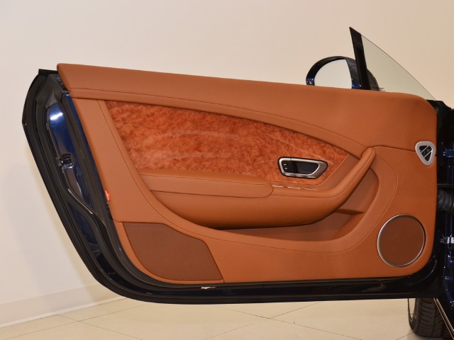 2012 Bentley Continental GT Image 18