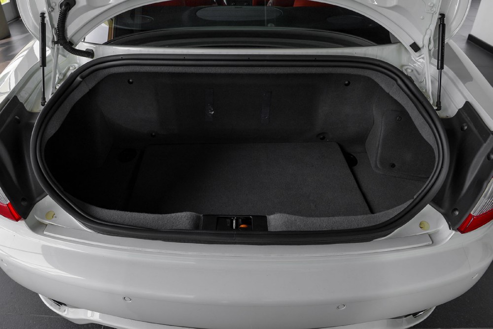 2011 Maserati GranTurismo Image 19