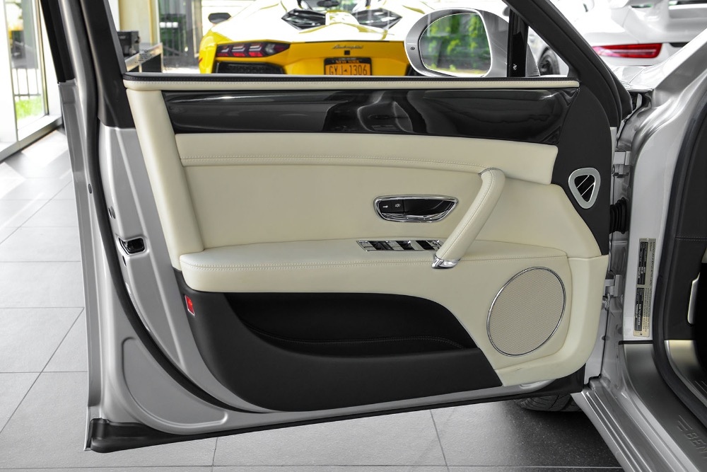 2015 Bentley Flying Spur V8 Image 16