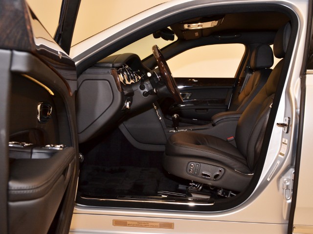 2011 Bentley Mulsanne Image 13