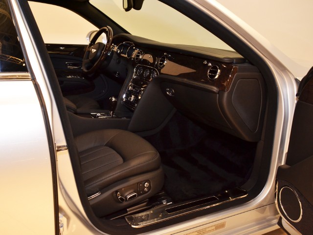 2011 Bentley Mulsanne Image 15