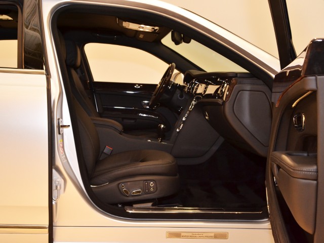2011 Bentley Mulsanne Image 16