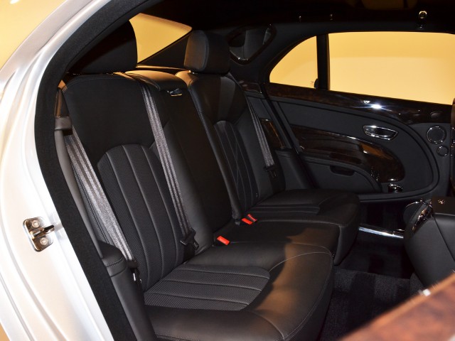 2011 Bentley Mulsanne Image 22