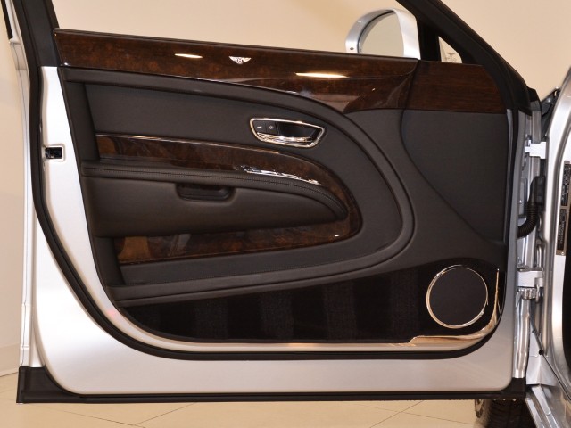 2011 Bentley Mulsanne Image 23