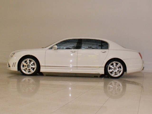 2010 Bentley Continental Flying Spur Image 11