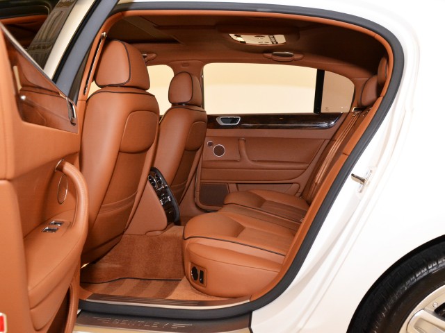 2010 Bentley Continental Flying Spur Image 17
