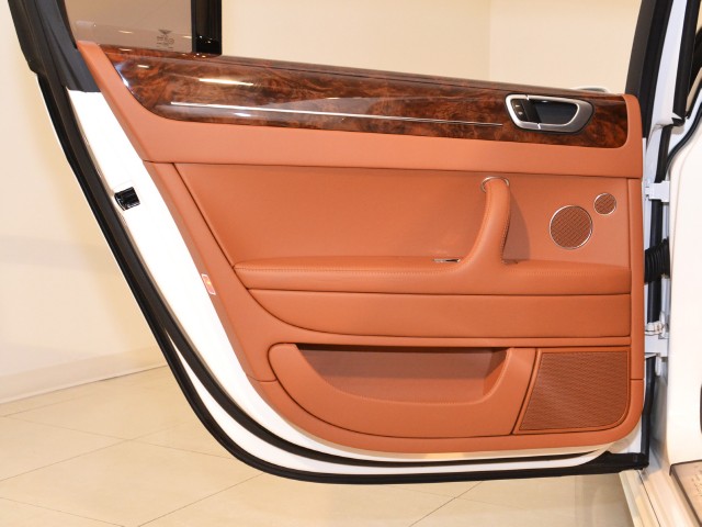2010 Bentley Continental Flying Spur Image 25