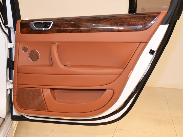 2010 Bentley Continental Flying Spur Image 26