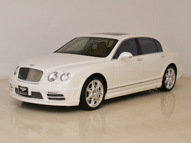 2010 Bentley Continental Flying Spur Image 1