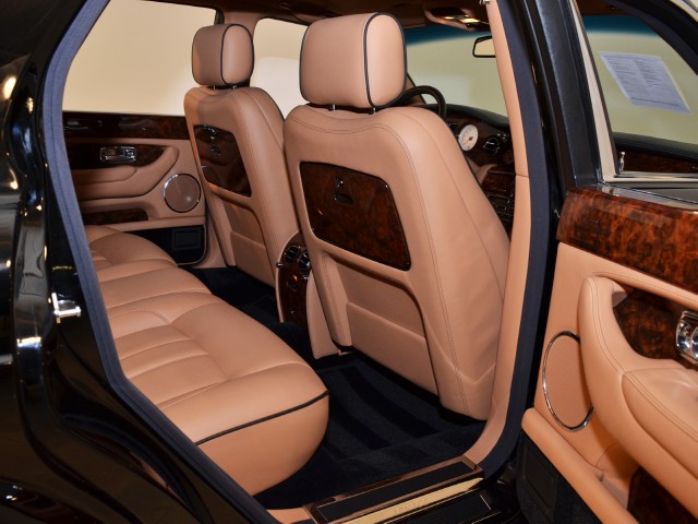 2009 Bentley Arnage Image 21