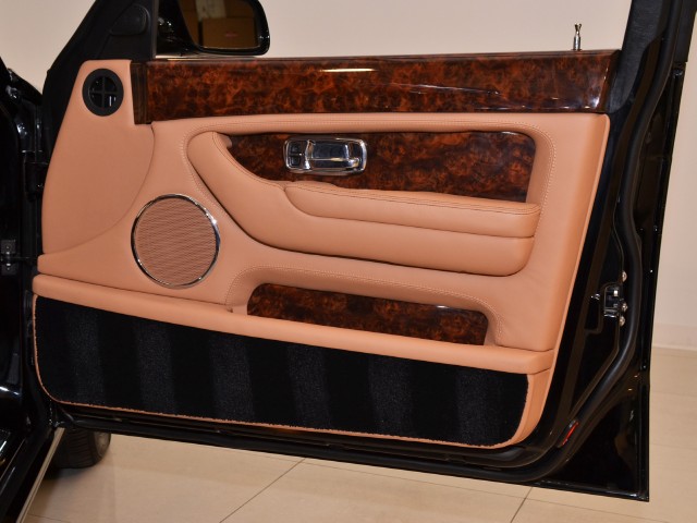 2009 Bentley Arnage Image 24
