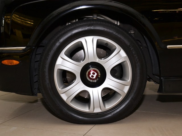 2009 Bentley Arnage Image 4