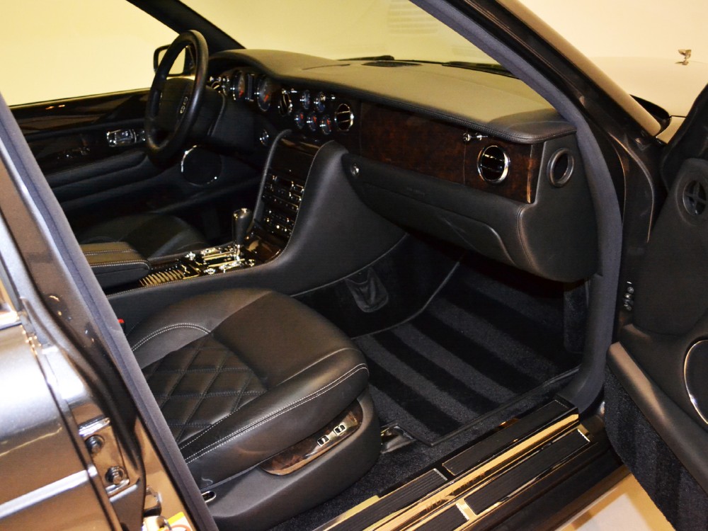 2009 Bentley Arnage Image 15